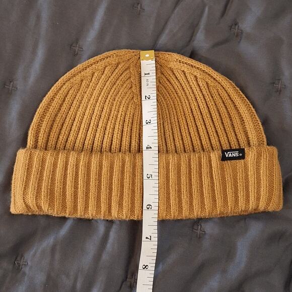NWOT Vans Core Basic Ribbed Beanie UNISEX OSFM Tan Outdoor Winter Skater - Picture 5 of 7